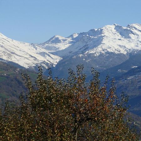 Gite-Auberge De Montvilliers Aime Bagian luar foto