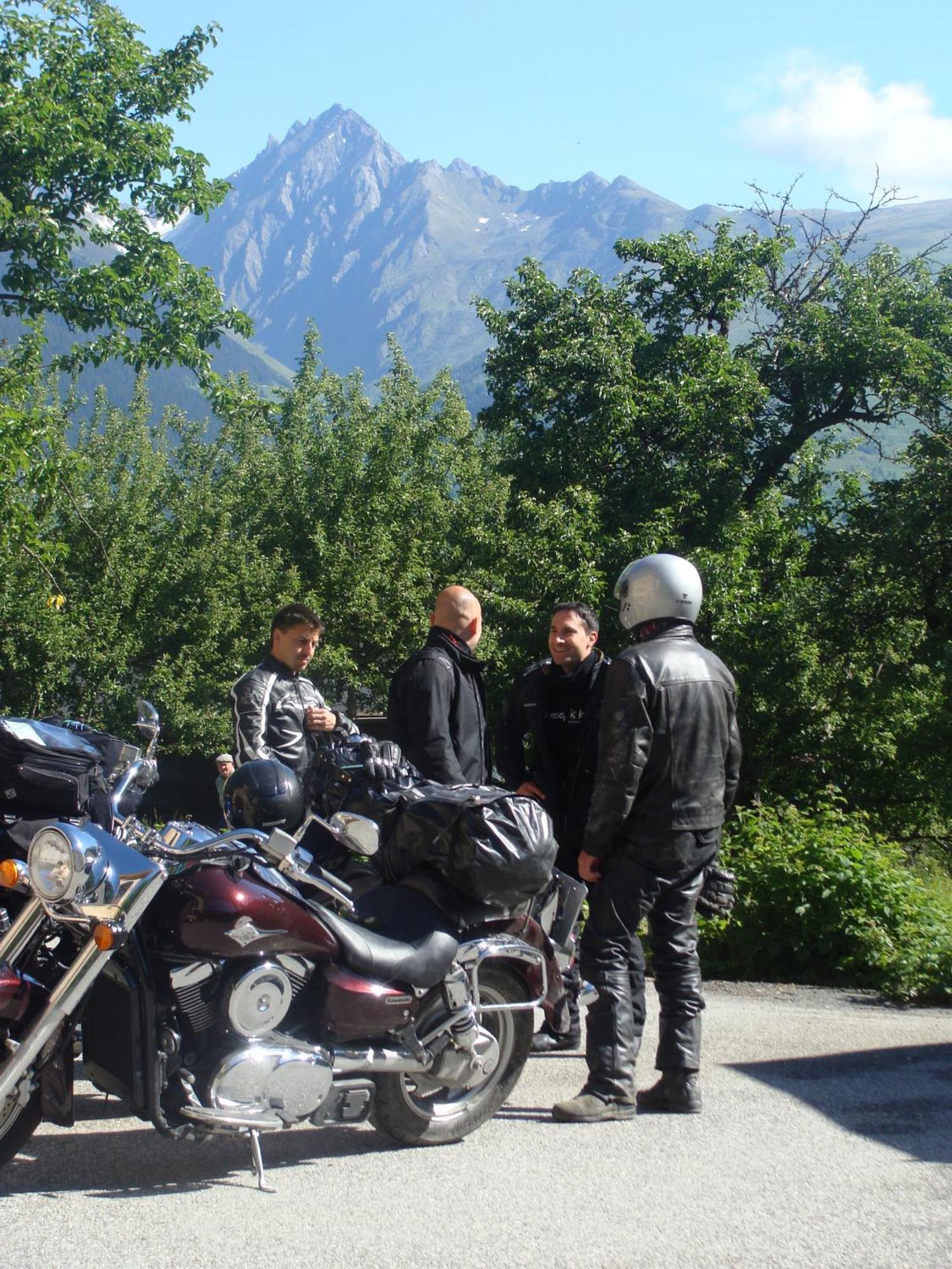 Gite-Auberge De Montvilliers Aime Bagian luar foto